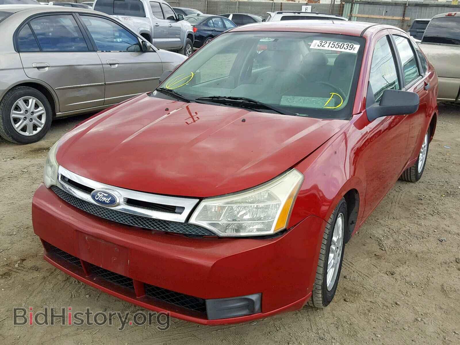 2011 FORD FOCUS SE - VIN: 1FAHP3FN8BW166825 - Фото 2