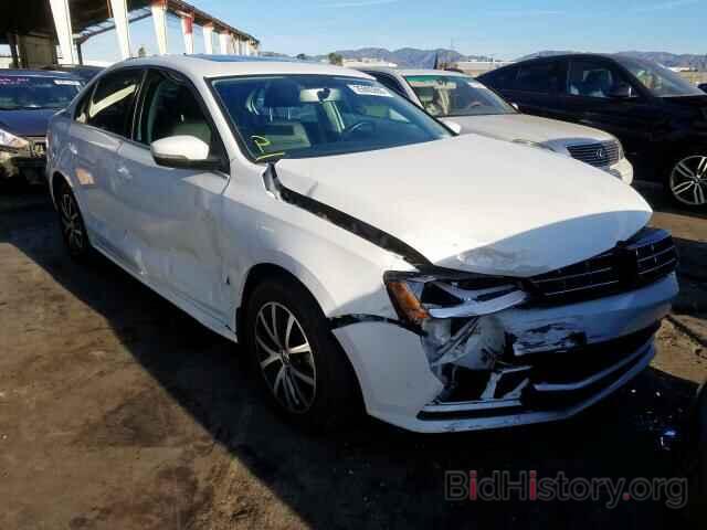 Photo 3VWDB7AJ3JM263834 - VOLKSWAGEN JETTA 2018