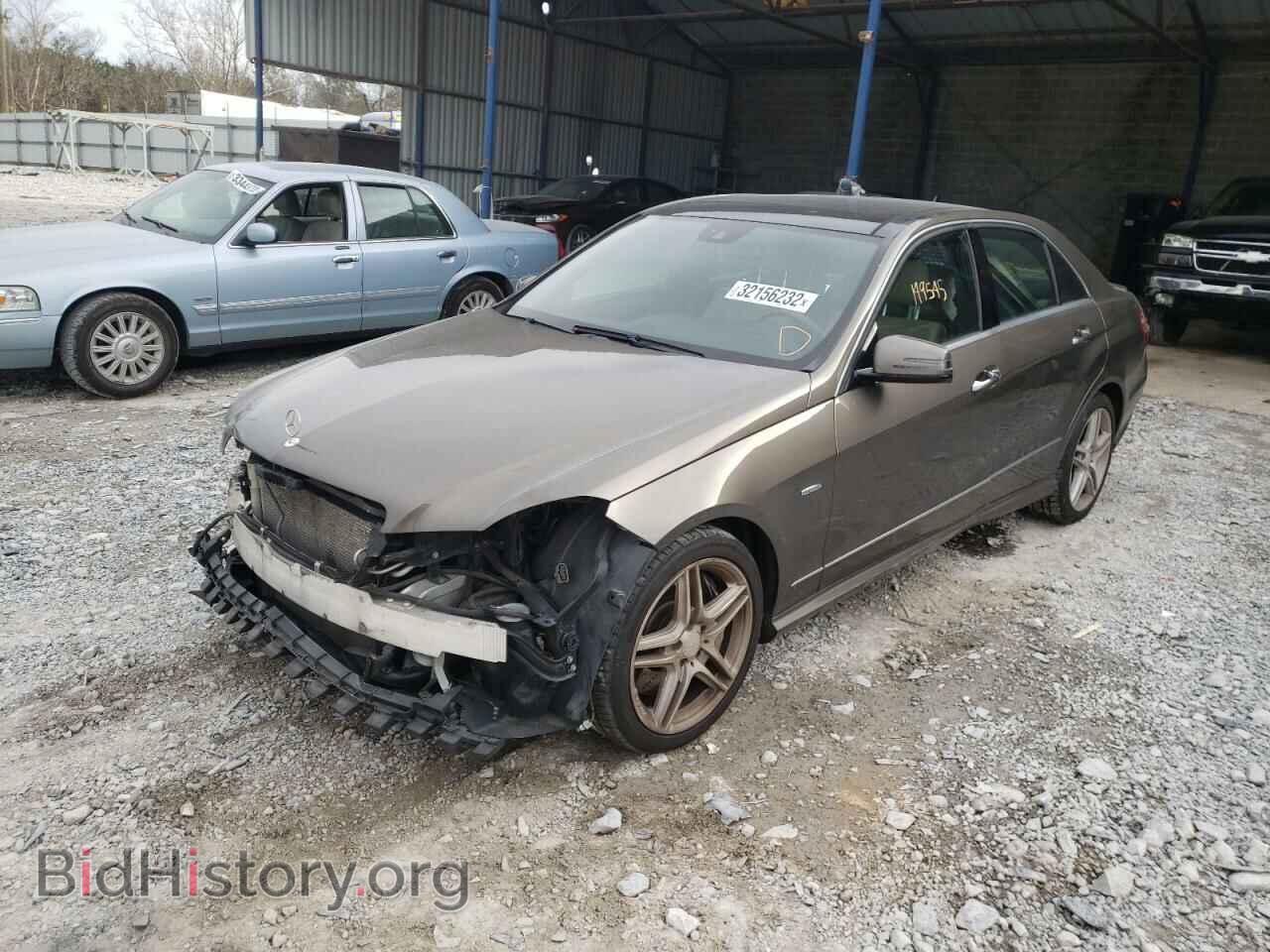 2012 MERCEDES-BENZ E-CLASS - VIN: WDDHF9BB6CA556225 - Фото 2