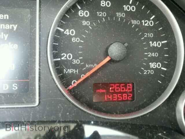 2005 AUDI A4 - VIN: WAUDF68EX5A421676 - Фото 8