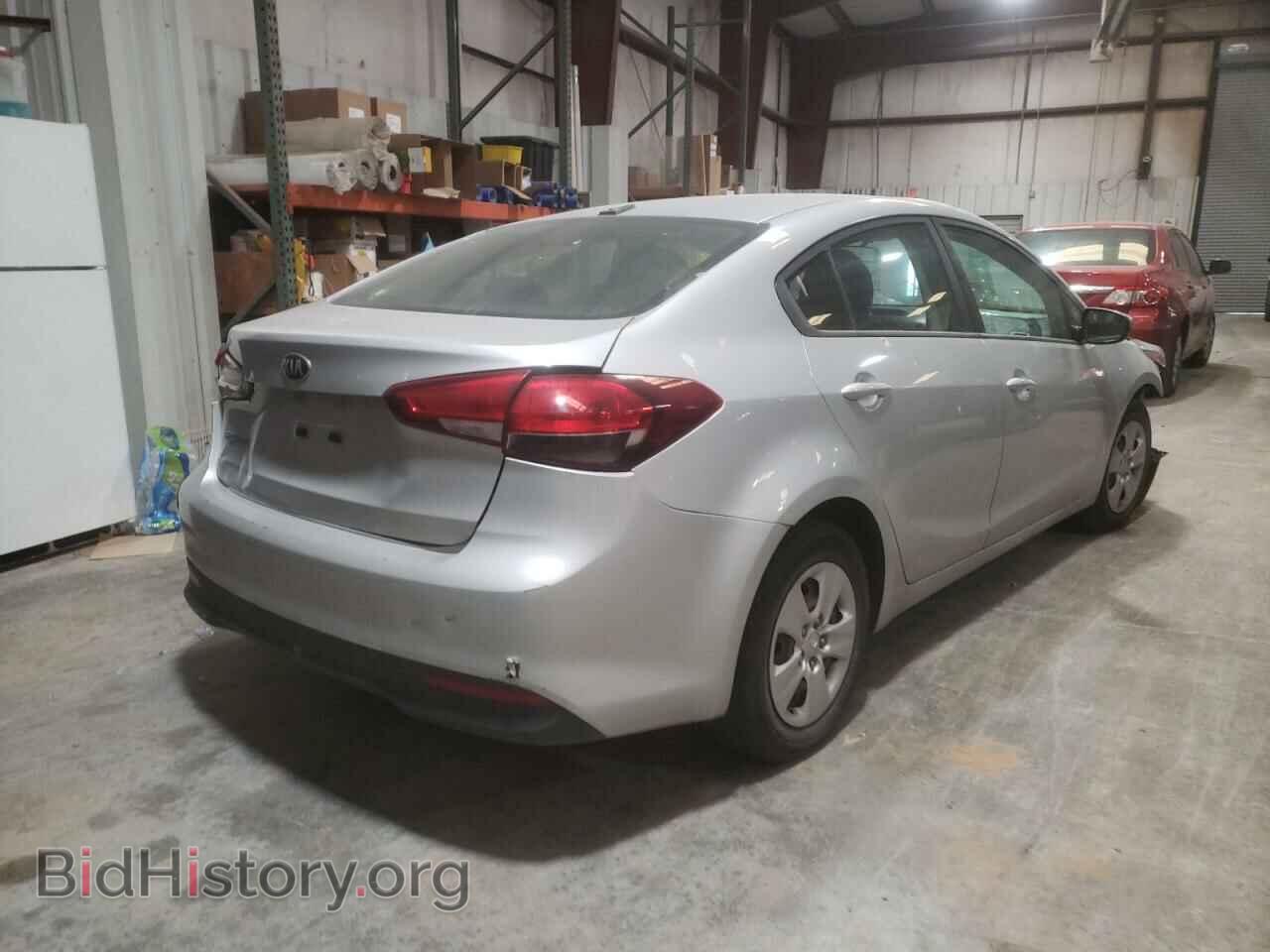 2017 KIA FORTE - VIN: 3KPFK4A76HE082973 - Фото 4