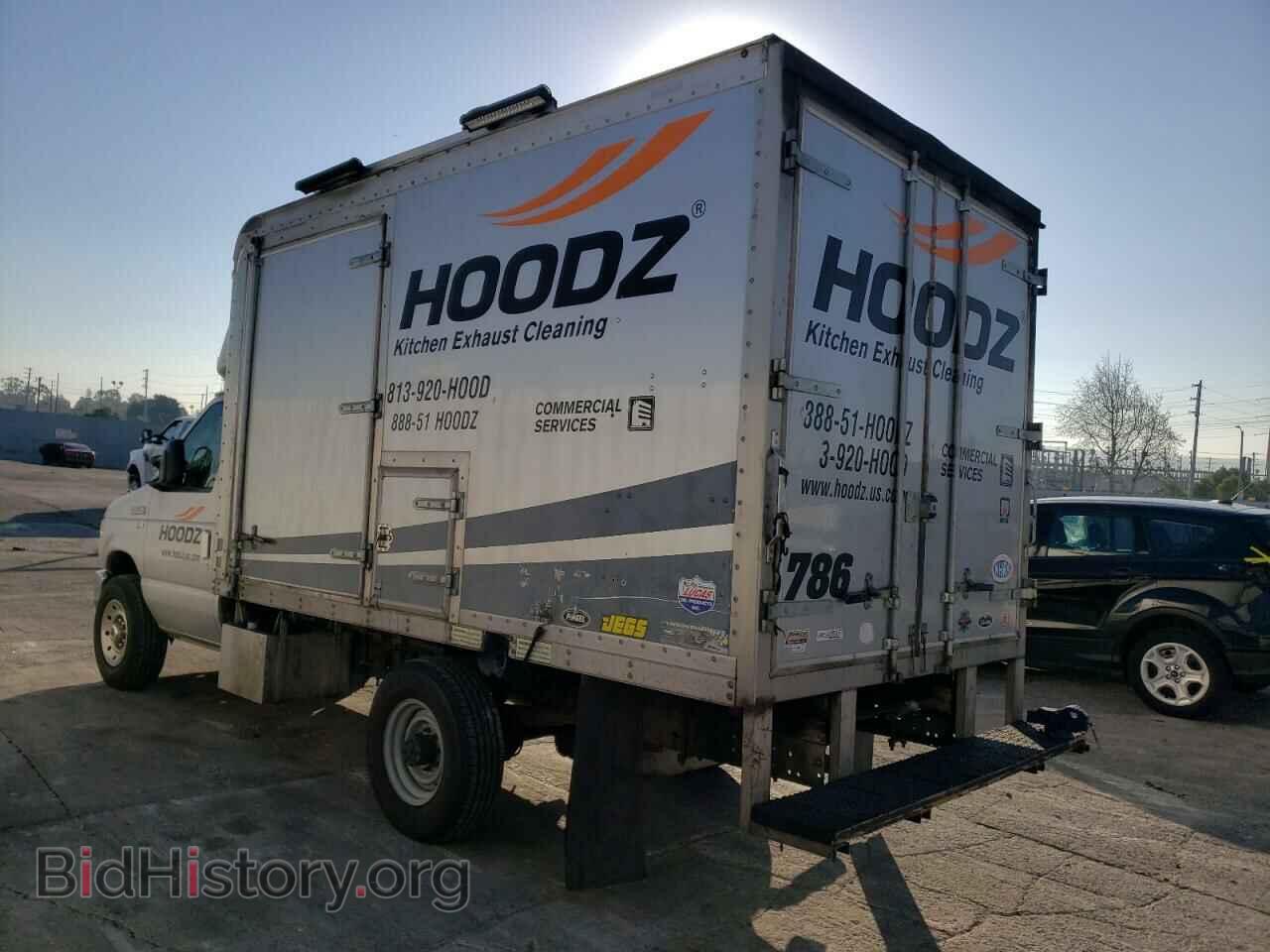 2010 FORD ECONOLINE - VIN: 1FDSE3FL7ADA01469 - Photo 3