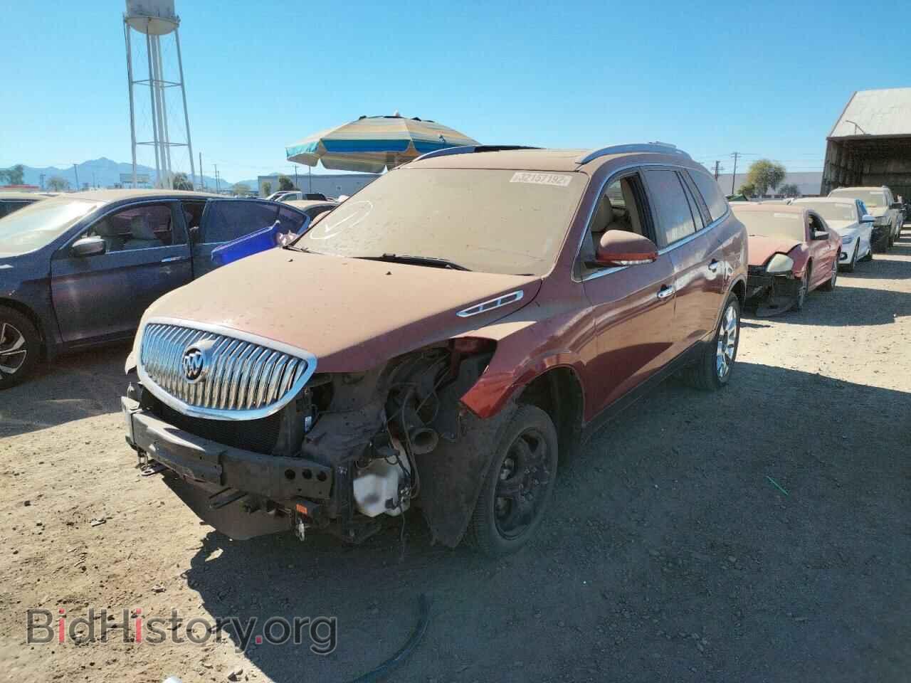 2011 BUICK ENCLAVE - VIN: 5GAKVCEDXBJ127246 - Фото 2