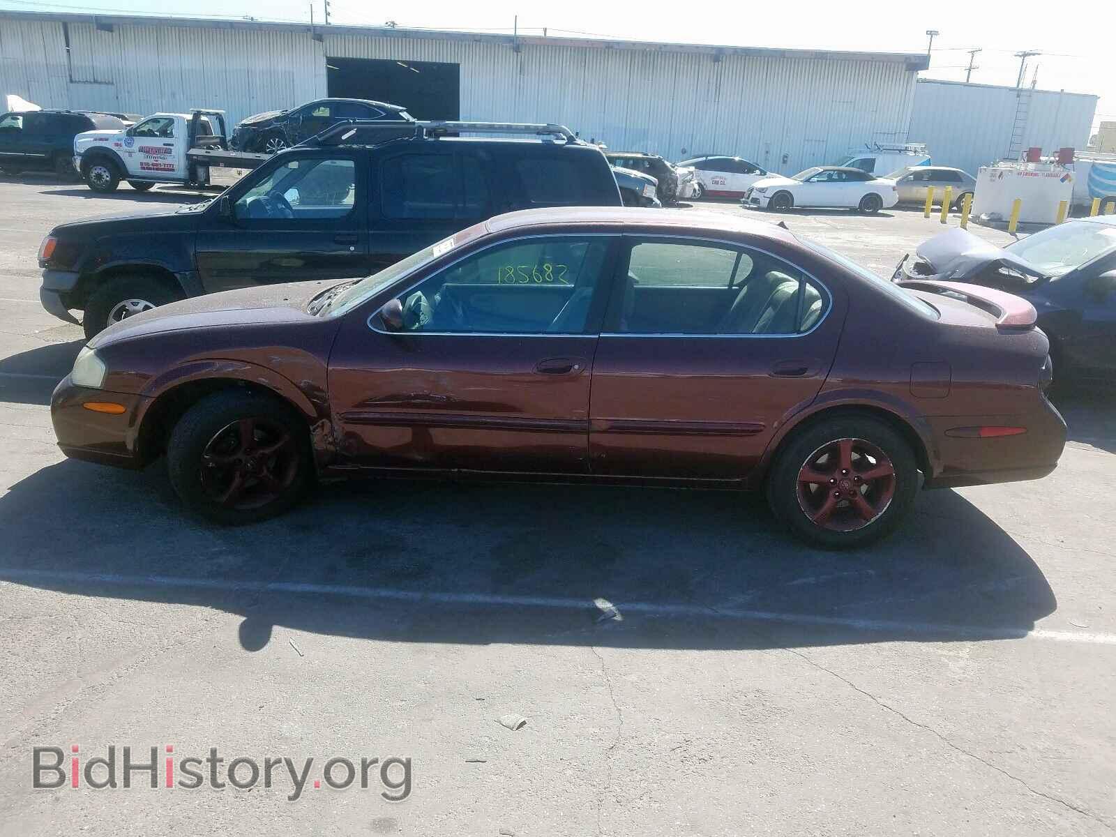2000 NISSAN MAXIMA - VIN: JN1CA31D2YT558247 - Фото 9