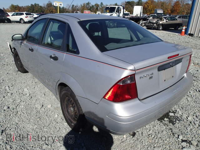2005 FORD FOCUS - VIN: 1FAFP34N95W170042 - Фото 3