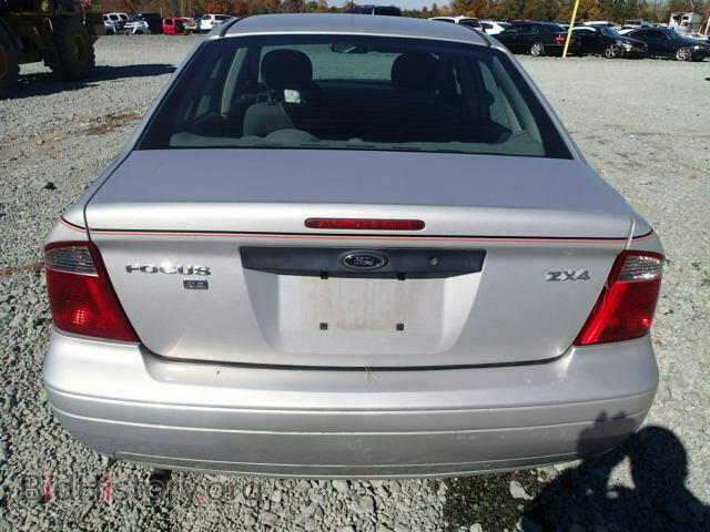 2005 FORD FOCUS - VIN: 1FAFP34N95W170042 - Фото 10