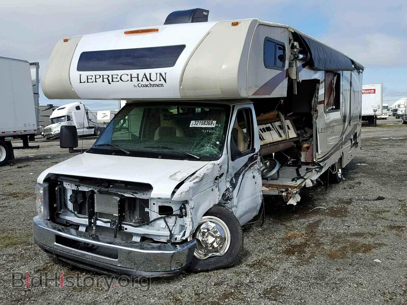 2019 FORD ECONOLINE - VIN: 1FDXE4FS1KDC09724 - Фото 2