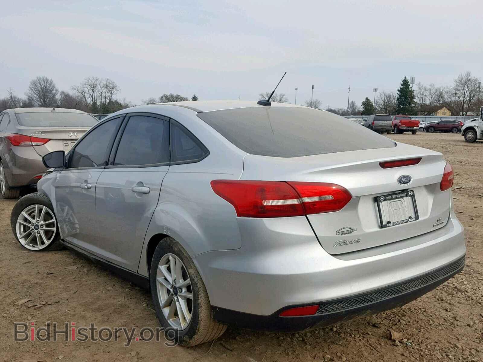 2016 FORD FOCUS SE - VIN: 1FADP3F26GL364767 - Фото 3