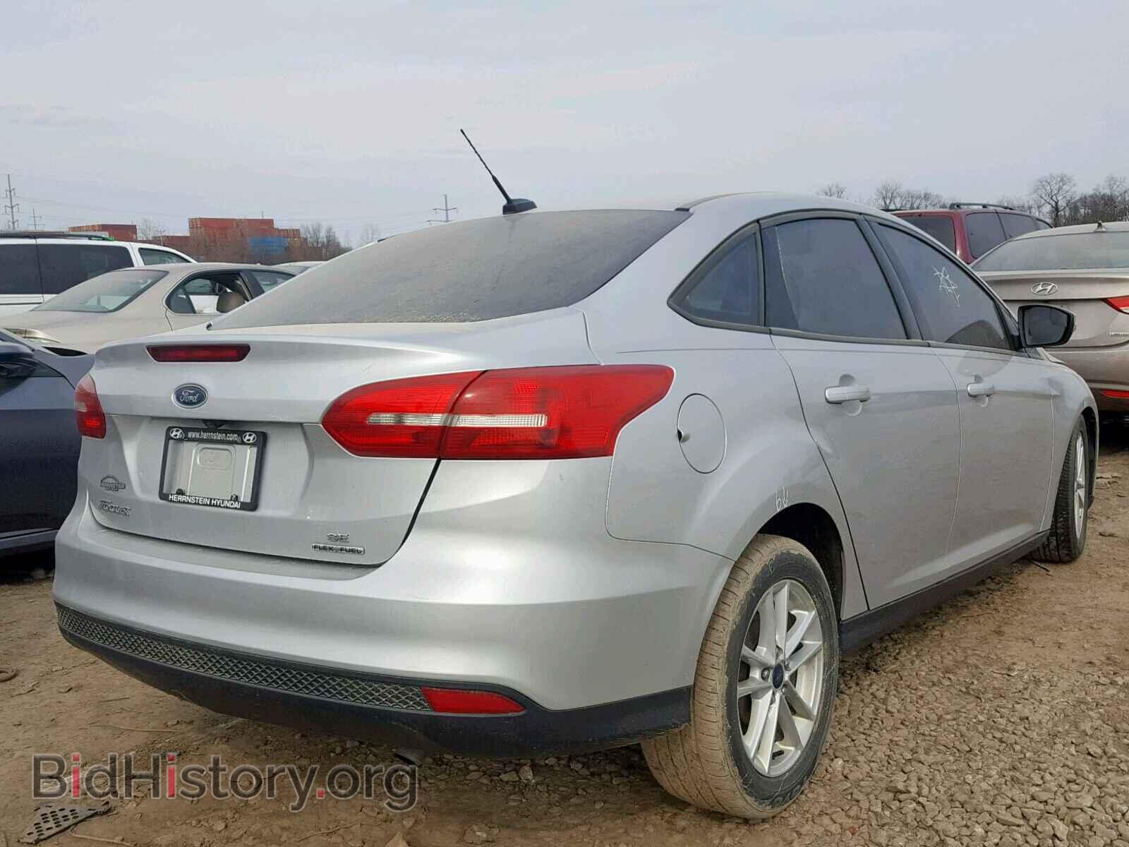 2016 FORD FOCUS SE - VIN: 1FADP3F26GL364767 - Фото 4
