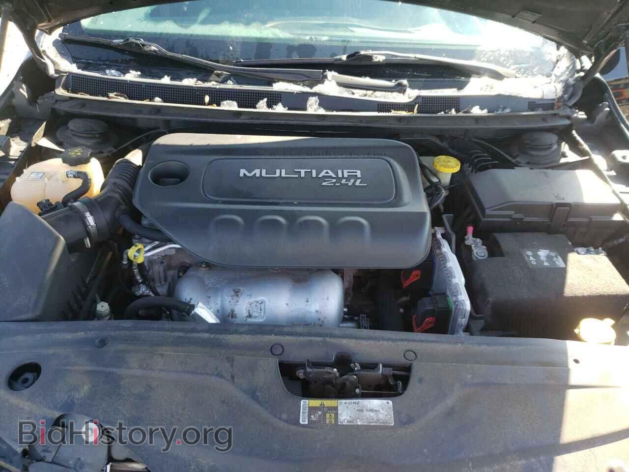 2016 CHRYSLER 200 - VIN: 1C3CCCAB4GN166089 - Фото 7