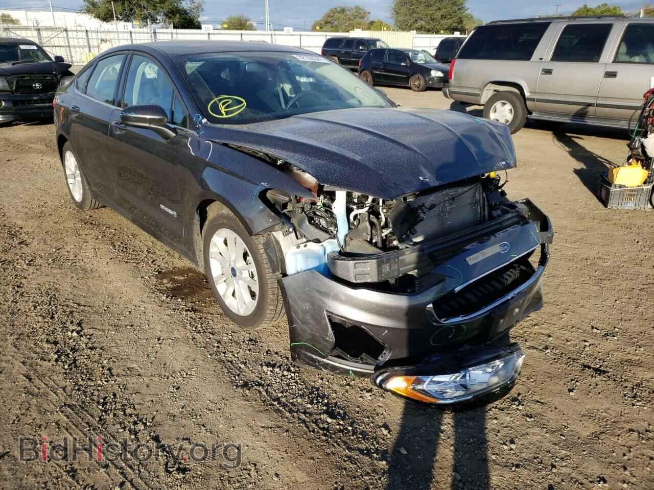 Photo 3FA6P0LUXKR202311 - FORD FUSION 2019