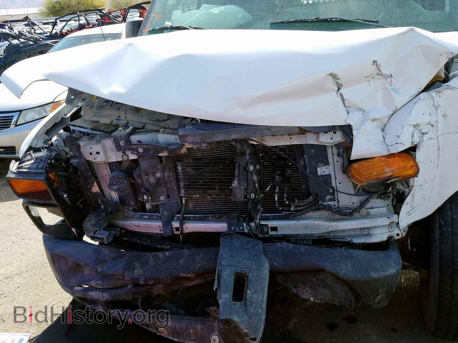 2010 FORD ECONOLINE - VIN: 1FTNE1EW1ADA24117 - Фото 7