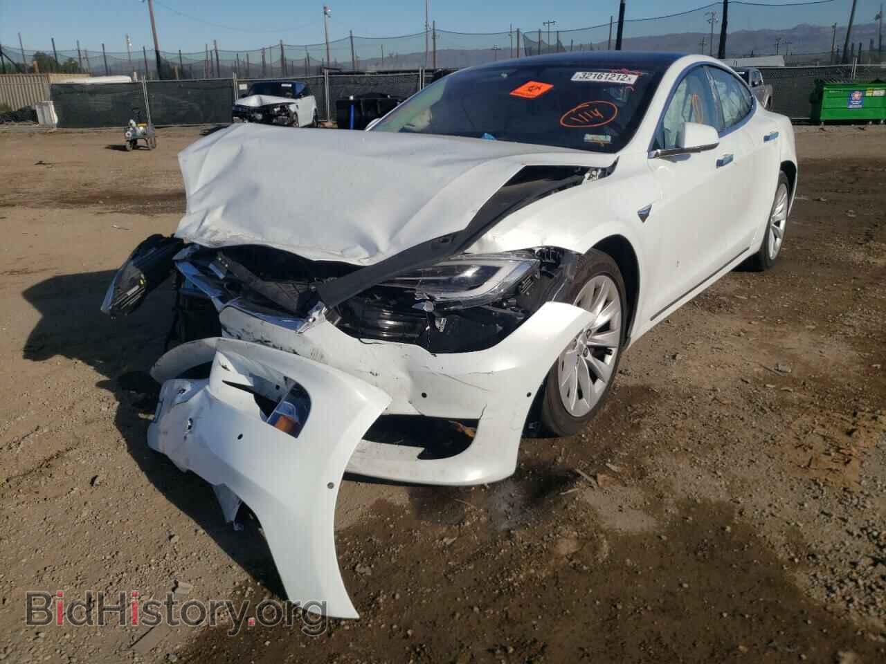 2018 TESLA MODEL S - VIN: 5YJSA1E28JF282932 - Photo 2