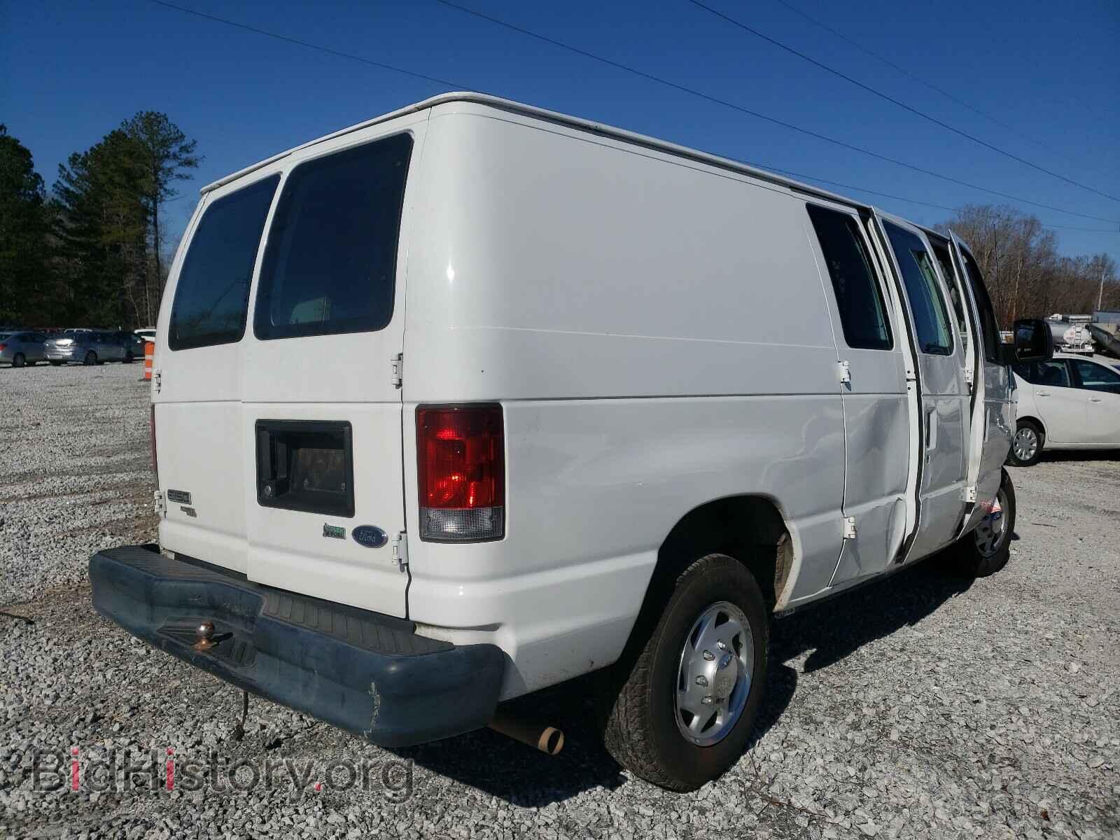 2011 FORD ECONOLINE - VIN: 1FTNE1EW8BDA08241 - Photo 4