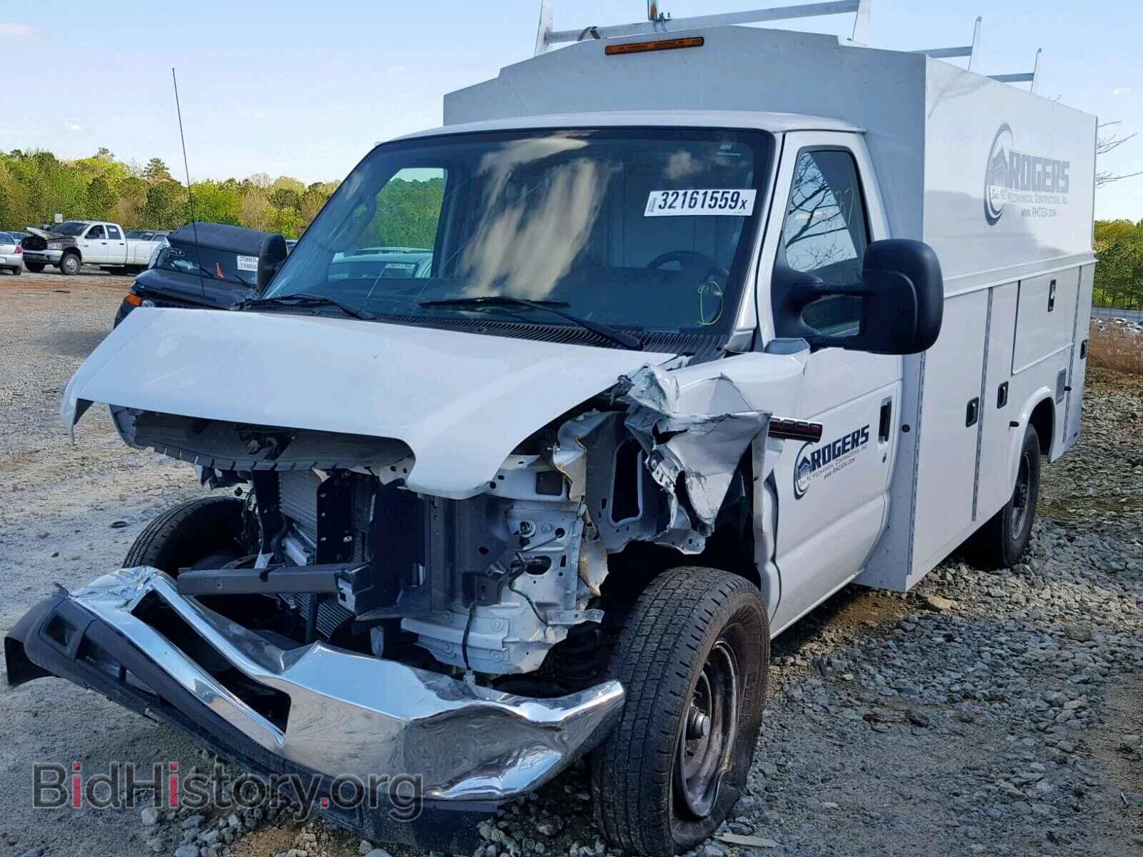 2018 FORD ECONOLINE - VIN: 1FDWE3F60JDC02061 - Фото 2