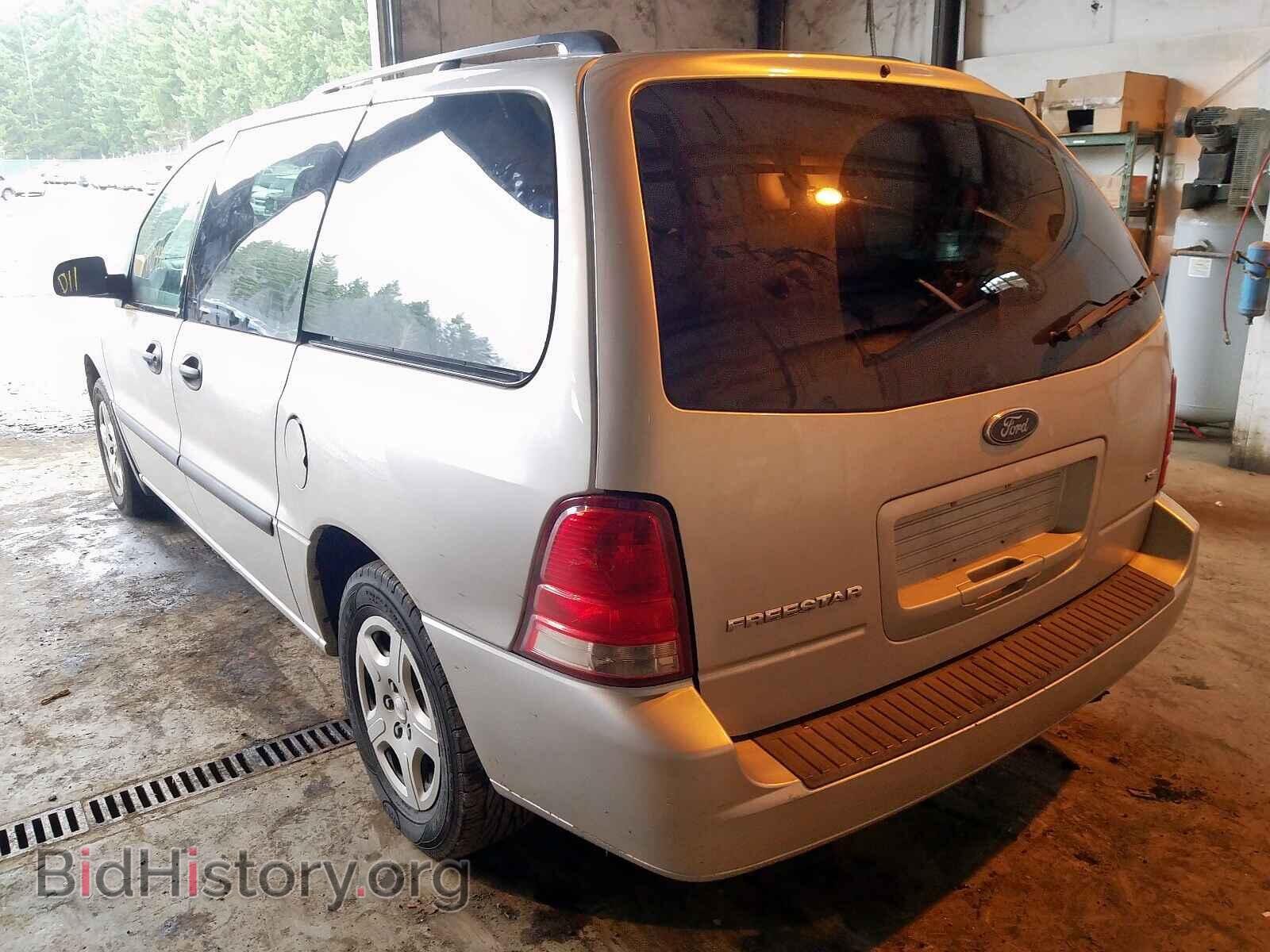 2005 FORD FREESTAR - VIN: 2FMZA51645BA63625 - Фото 3