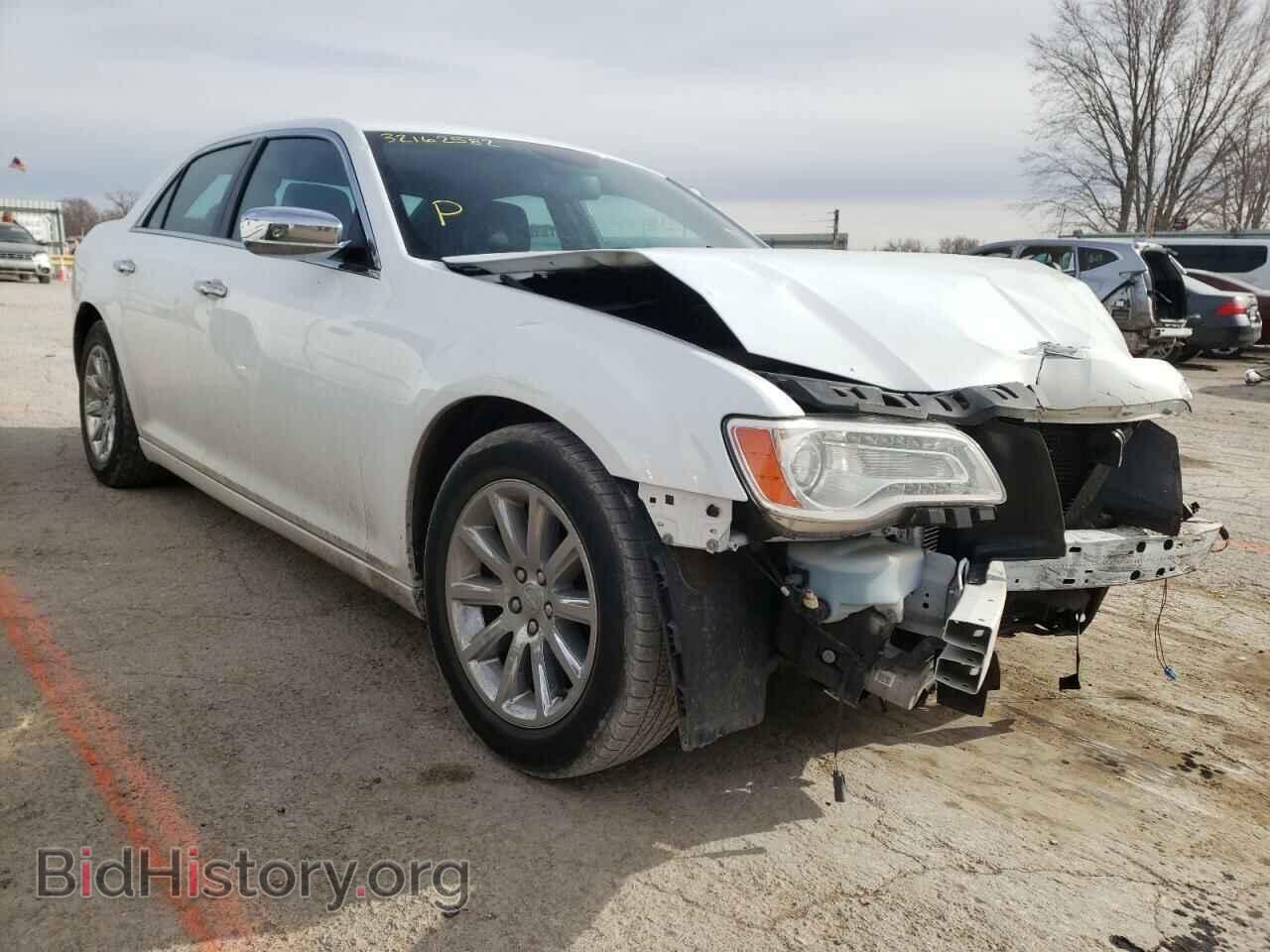 Фотография 2C3CCAEG7EH235437 - CHRYSLER 300 2014