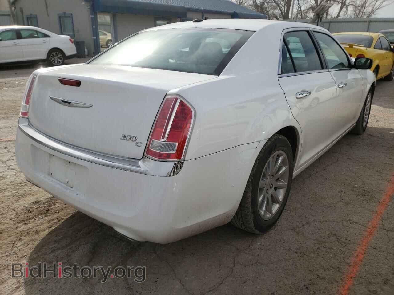 2014 CHRYSLER 300 - VIN: 2C3CCAEG7EH235437 - Фото 4