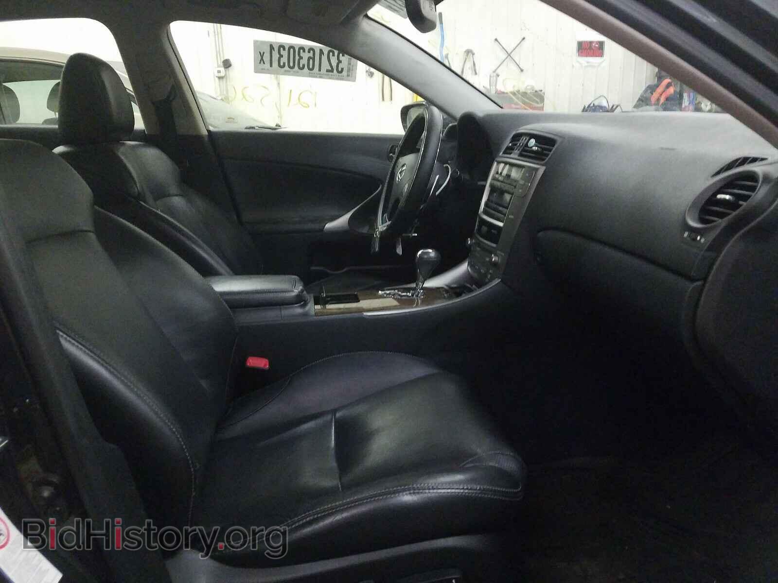 2010 LEXUS IS - VIN: JTHCF5C21A2034006 - Фото 5