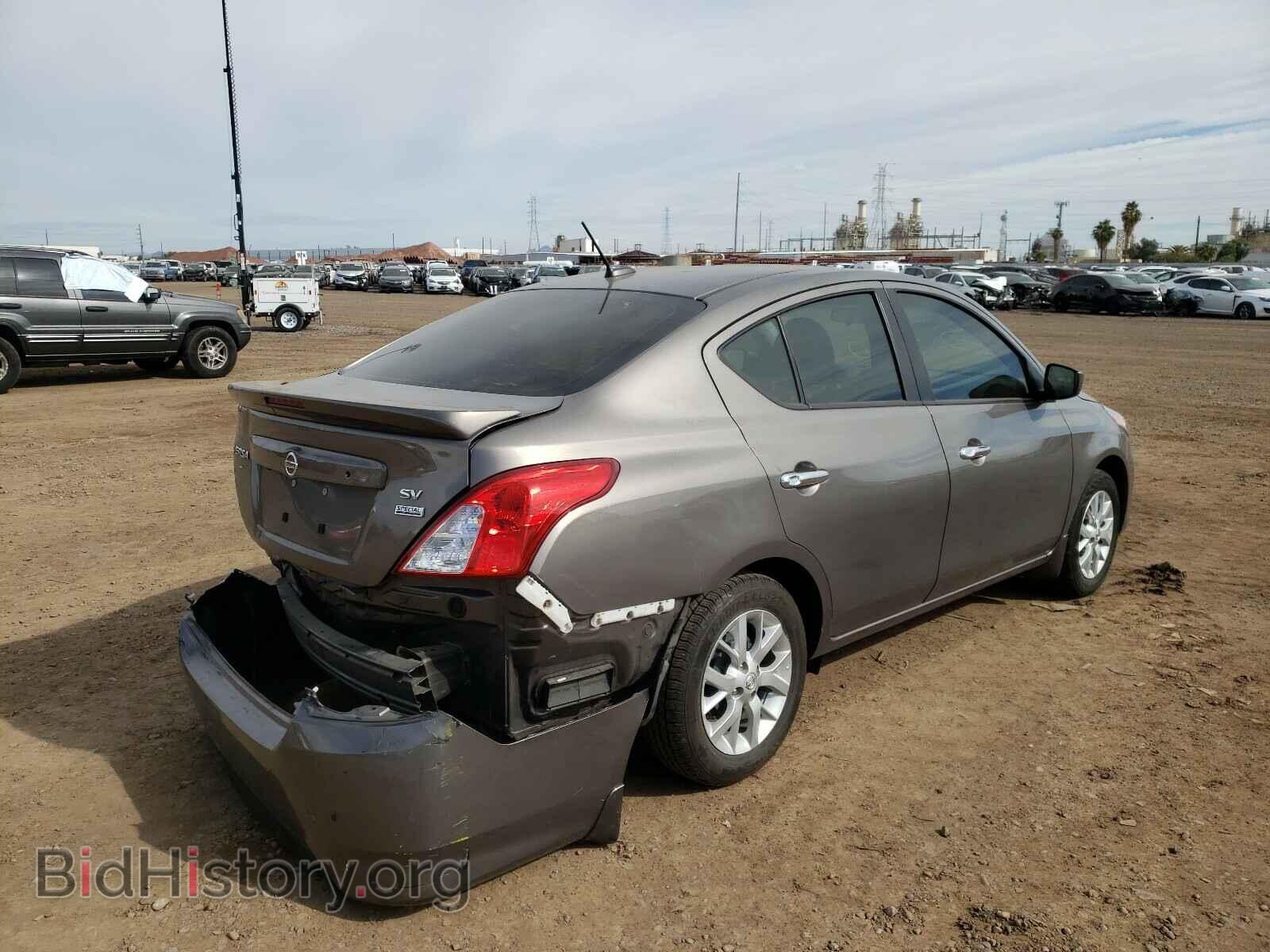 2017 NISSAN VERSA - VIN: 3N1CN7AP1HL891887 - Фото 4