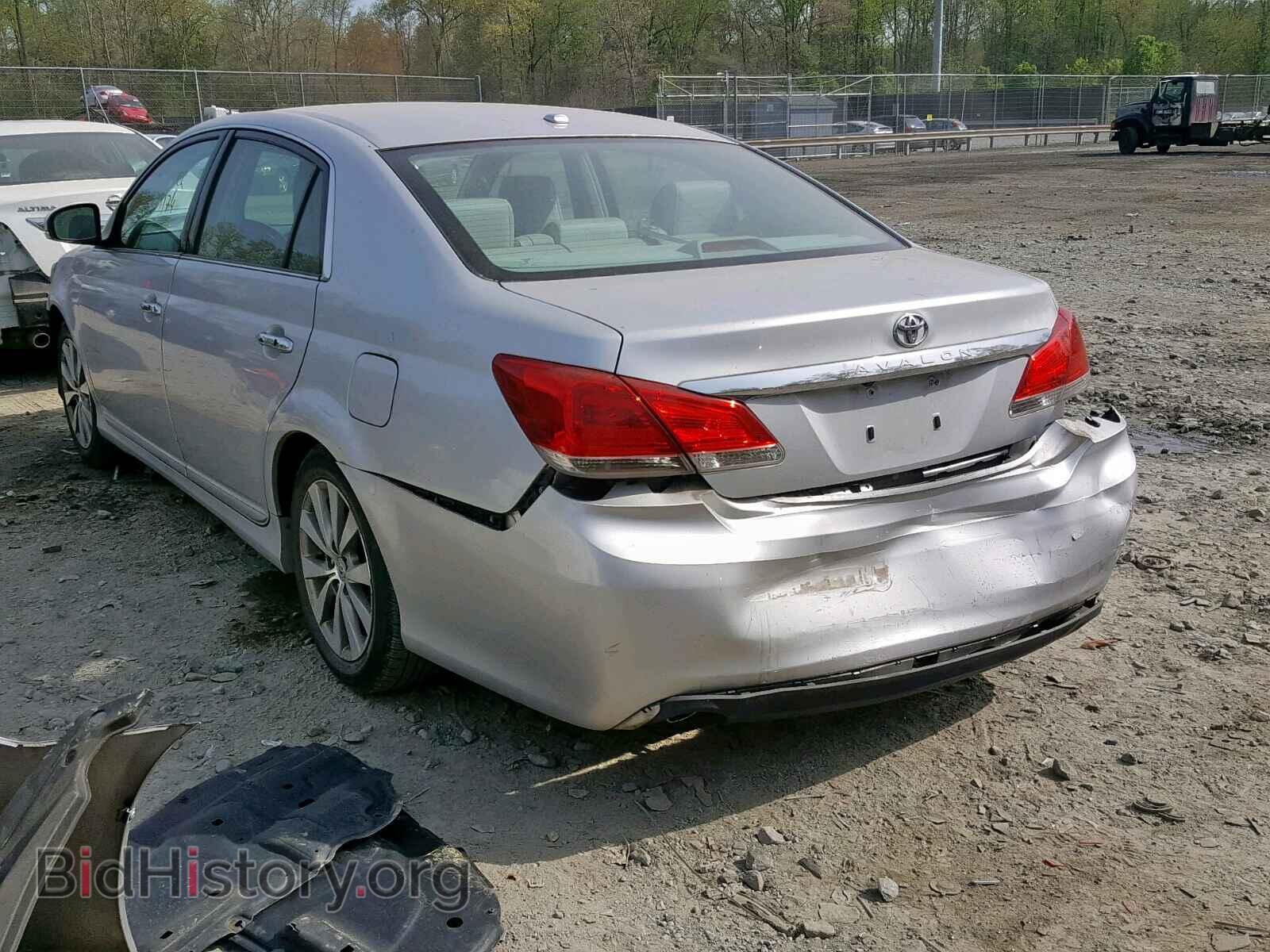 2011 TOYOTA AVALON - VIN: 4T1BK3DB5BU390827 - Фото 3