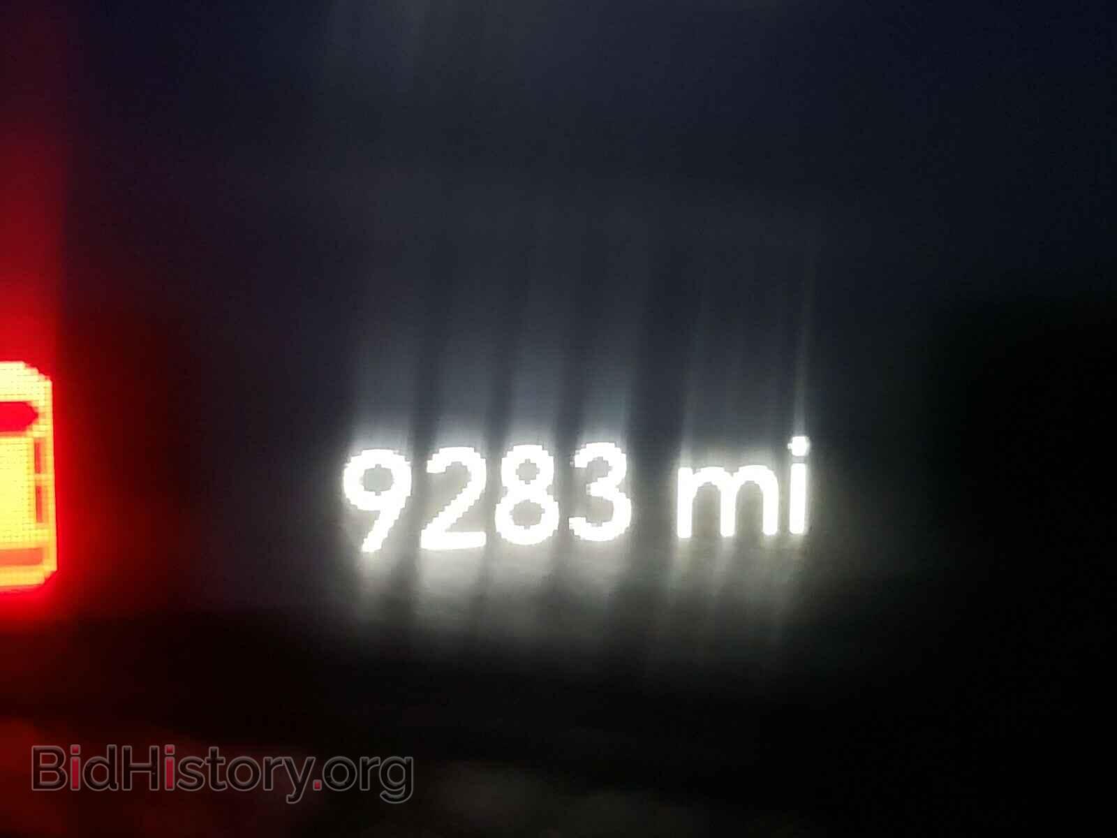 2019 JEEP CHEROKEE - VIN: 1C4PJLCB4KD388016 - Фото 8