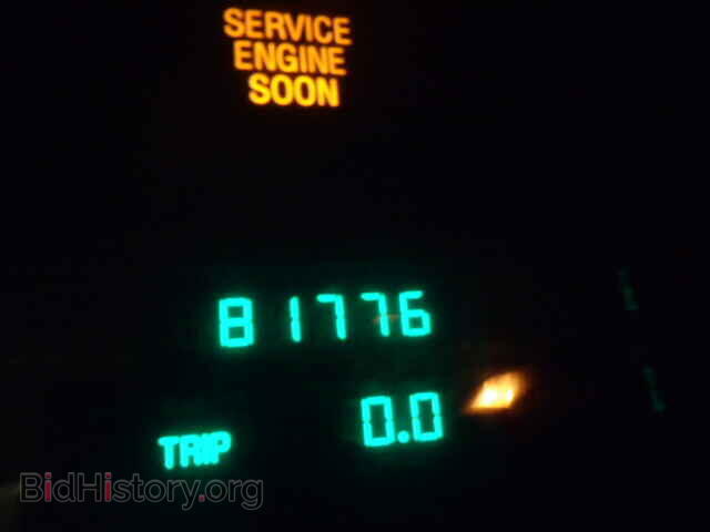 1998 CADILLAC DEVILLE - VIN: 1G6KD54Y5WU722837 - Photo 8