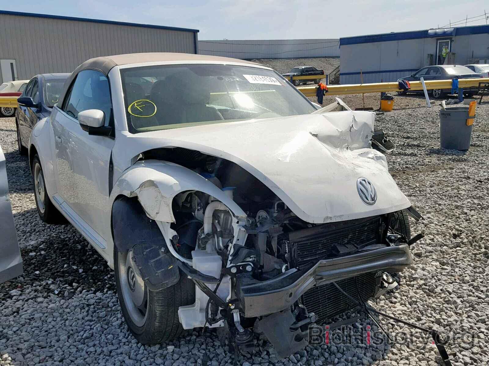 Photo 3VW5P7AT0DM805628 - VOLKSWAGEN BEETLE 2013