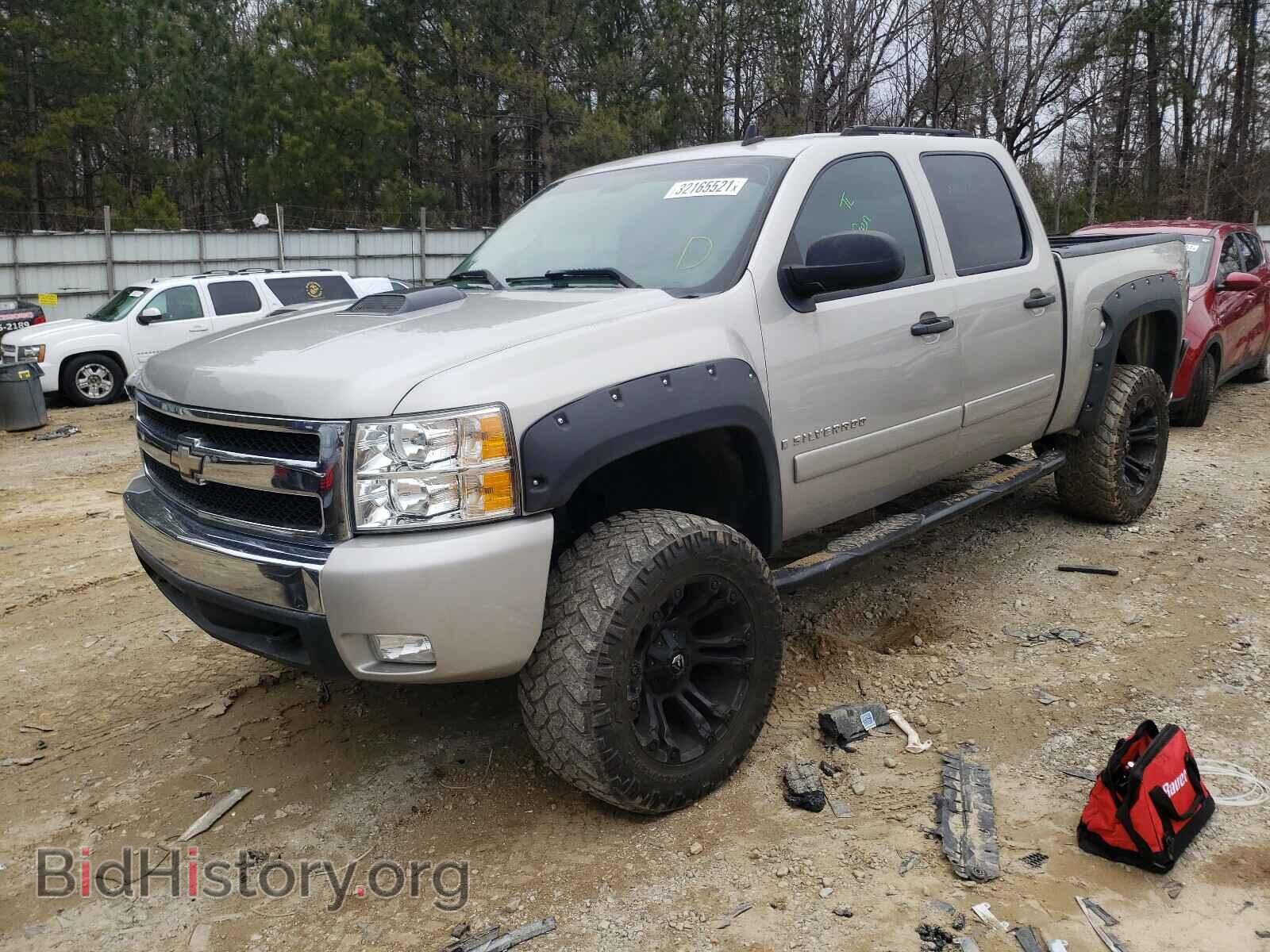 2007 CHEVROLET SILVERADO - VIN: 2GCEK13M771601893 - Фото 2