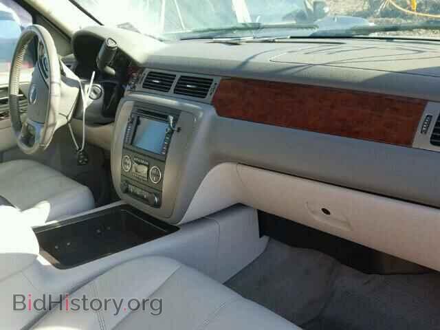 2011 GMC YUKON - VIN: 1GKS1CE02BR334937 - Фото 5