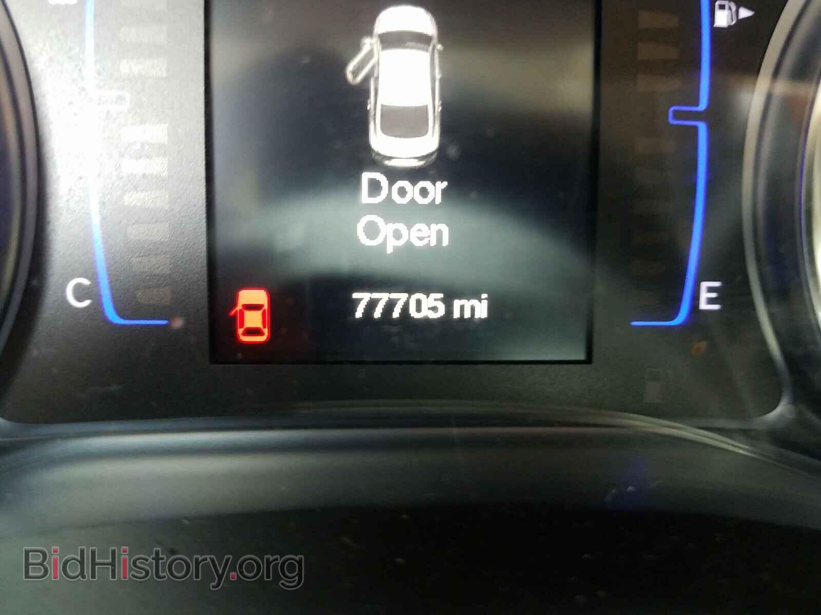 2015 CHRYSLER 200 - VIN: 1C3CCCAB8FN728901 - Фото 8