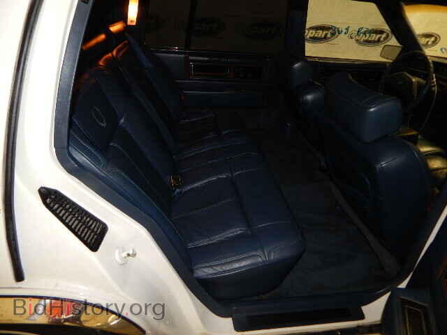 1989 CADILLAC DEVILLE - VIN: 1G6CD5157K4214524 - Photo 6