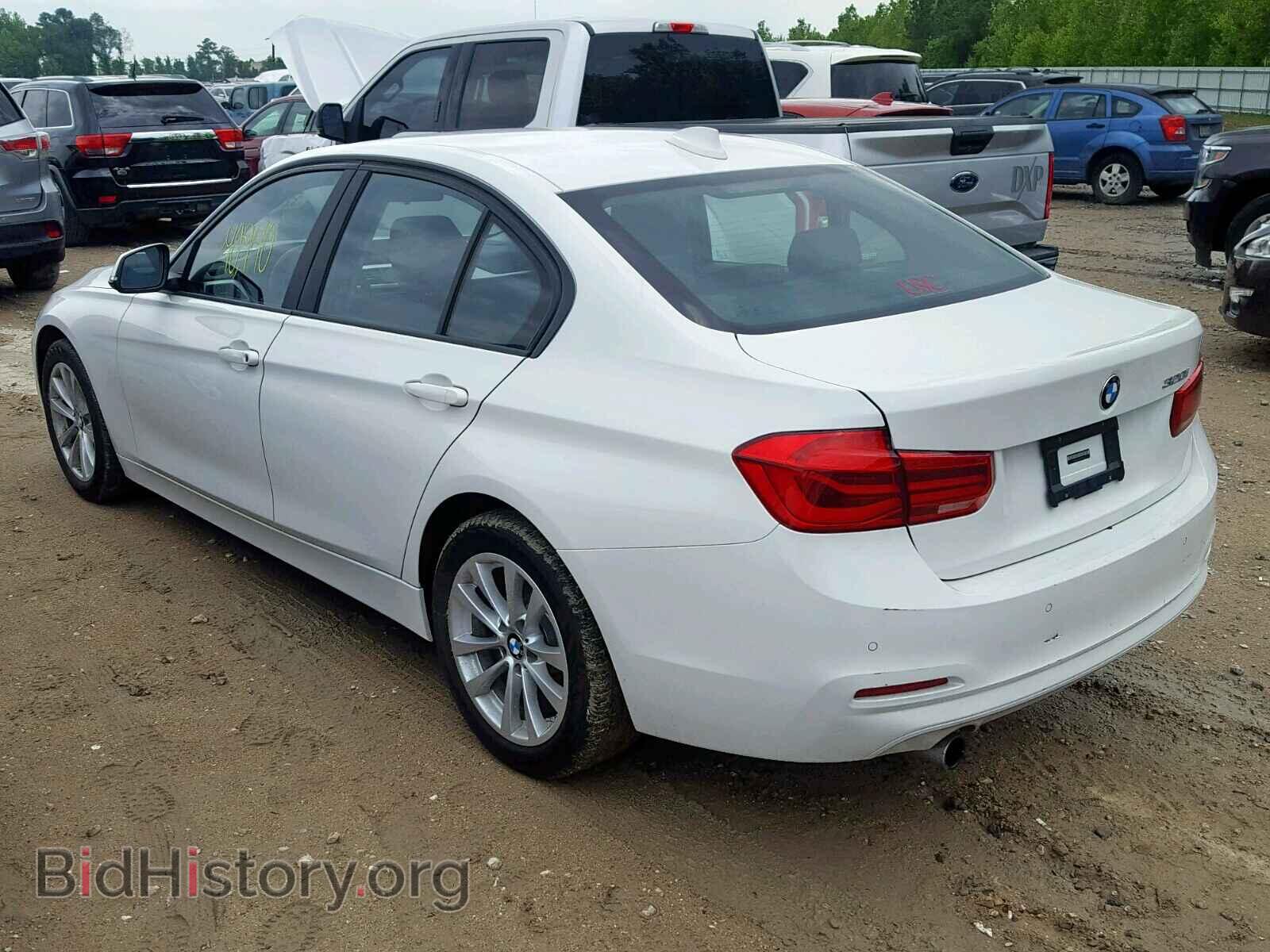 2016 BMW 3 SERIES - VIN: WBA8E1G55GNU10671 - Фото 3