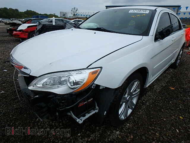 2013 CHRYSLER 200 - VIN: 1C3CCBBB0DN656582 - Фото 2