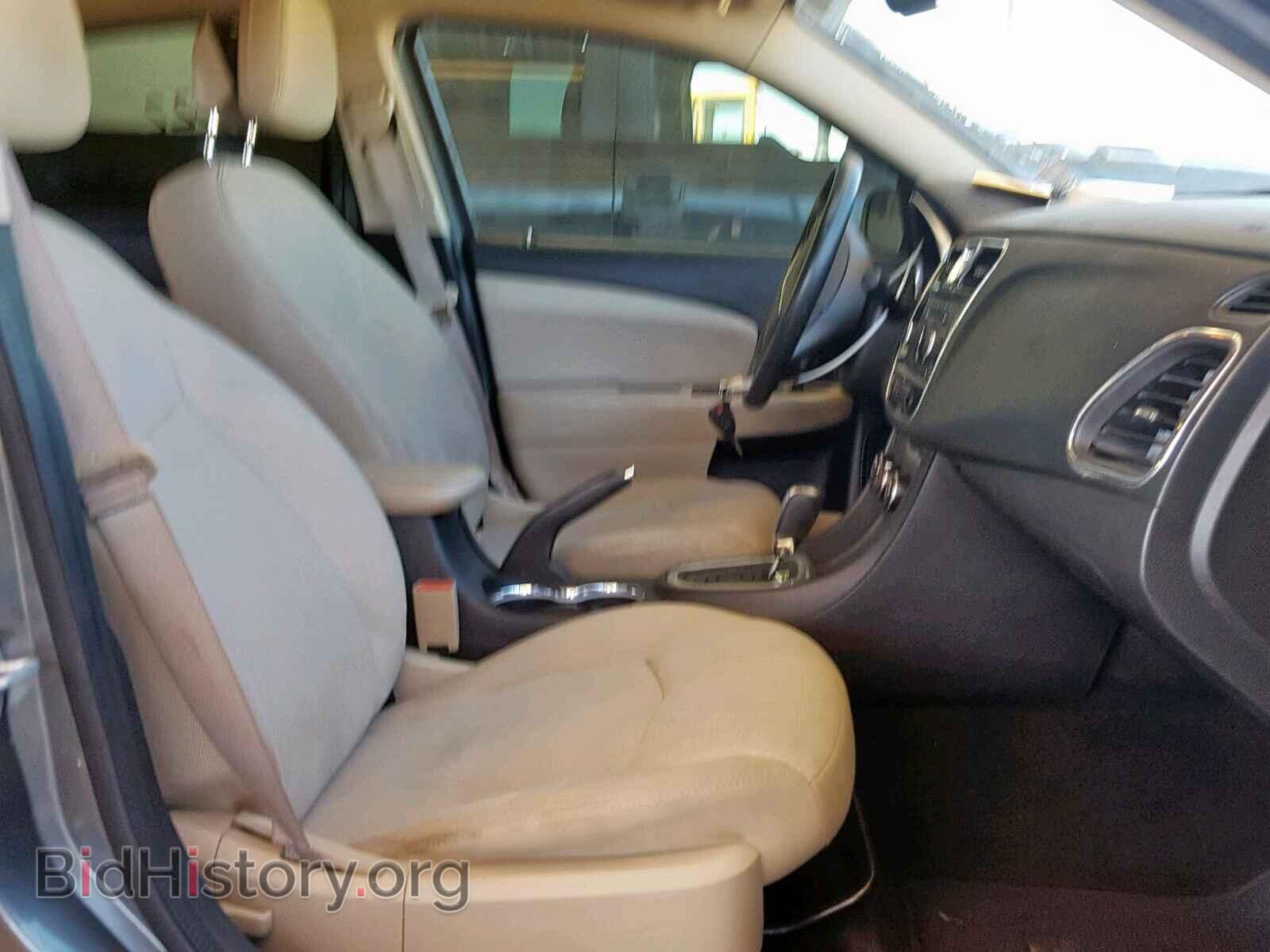 2013 CHRYSLER 200 - VIN: 1C3CCBAB1DN597155 - Photo 5