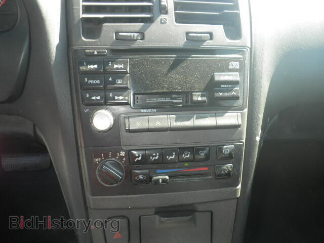 2000 NISSAN MAXIMA - VIN: JN1CA31D1YT706095 - Photo 9