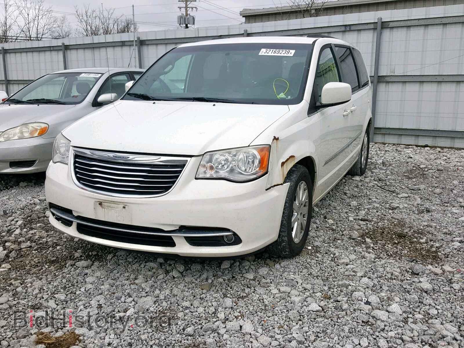 2013 CHRYSLER TOWN & COU - VIN: 2C4RC1BG5DR559098 - Фото 2