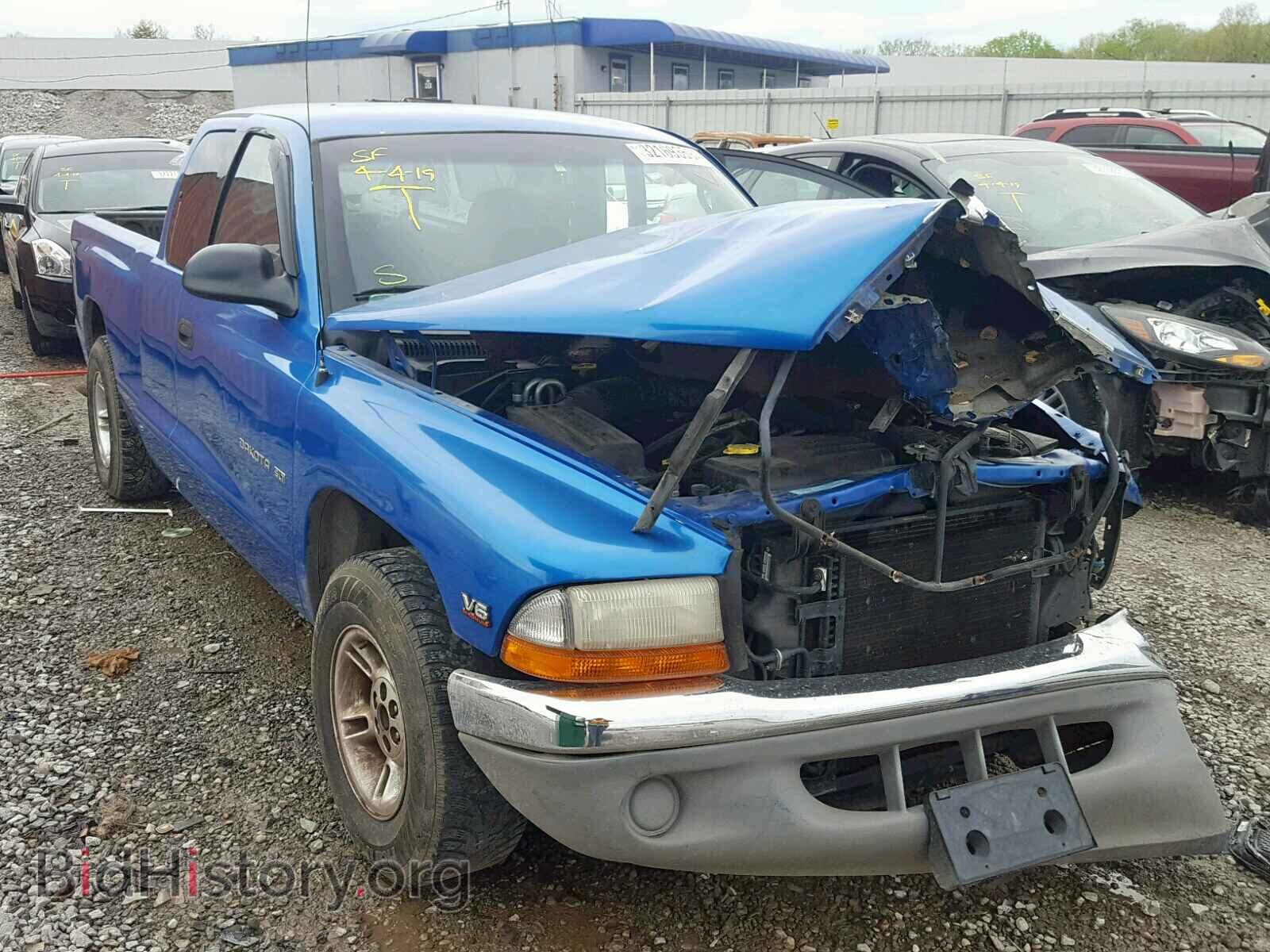 Photo 1B7GL22X3YS592702 - DODGE DAKOTA 2000