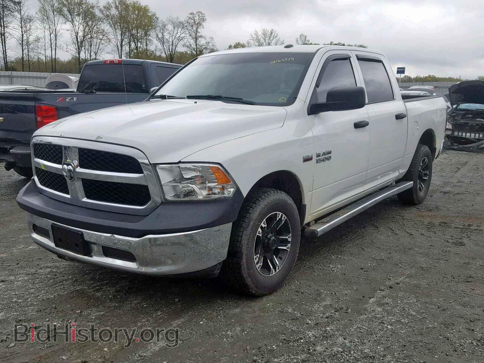 2016 RAM 1500 ST - VIN: 3C6RR7KT1GG355009 - Фото 2