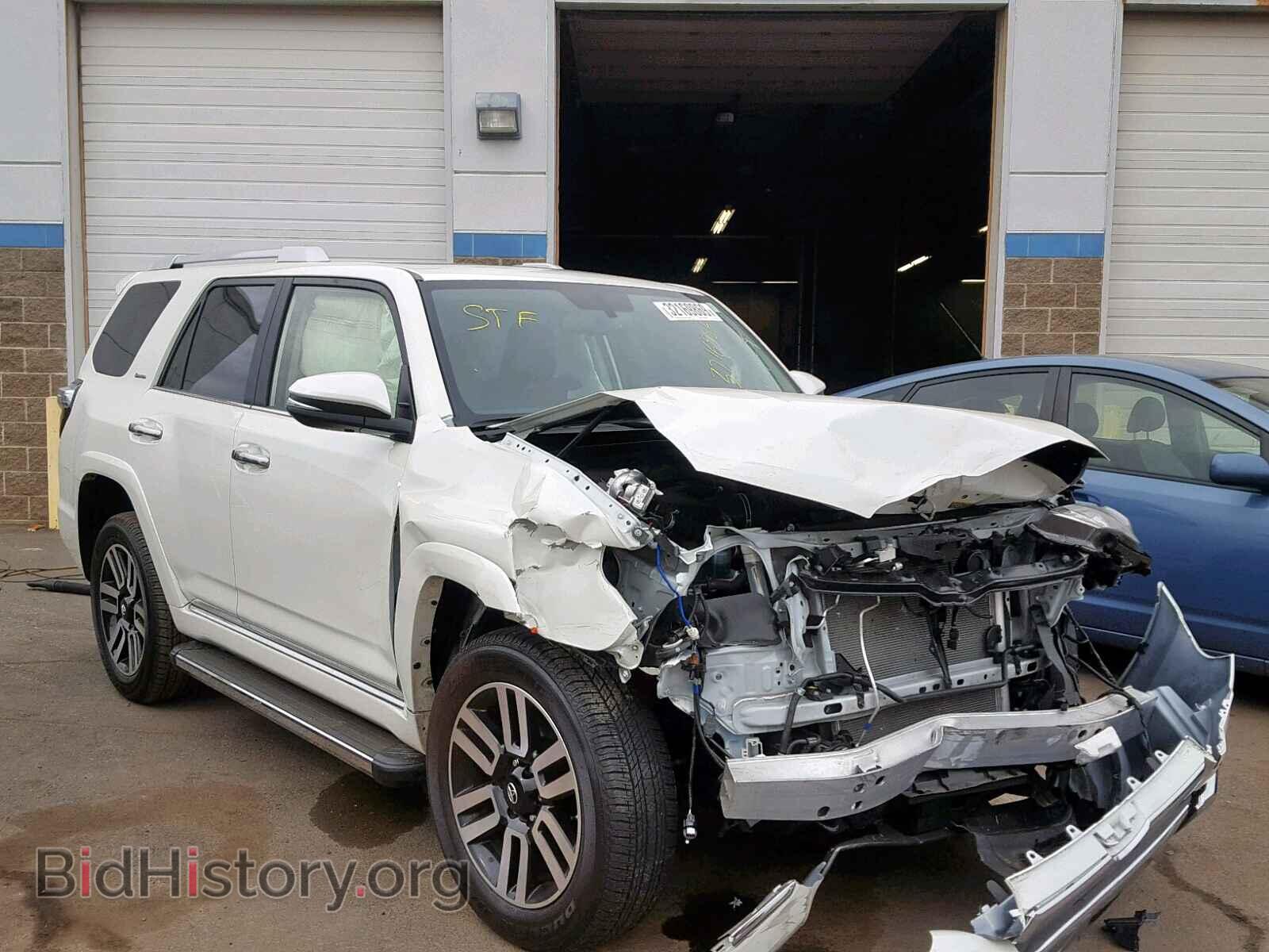 Photo JTEBU5JR8J5549825 - TOYOTA 4RUNNER SR 2018