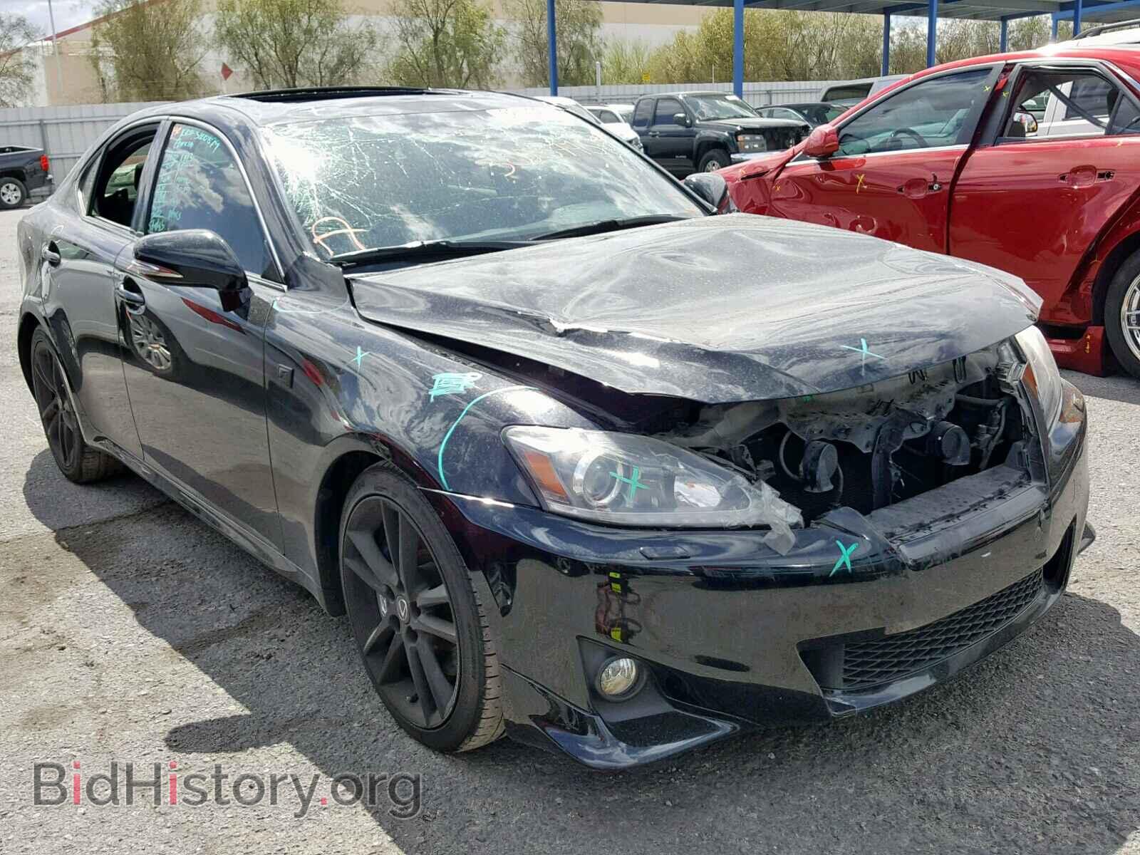 Photo JTHBE5C25C5029973 - LEXUS IS 2012