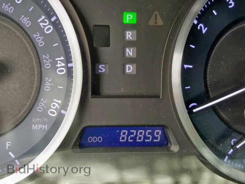 2012 Lexus IS (VIN JTHBE5C25C5029973) — фото 8 из 10