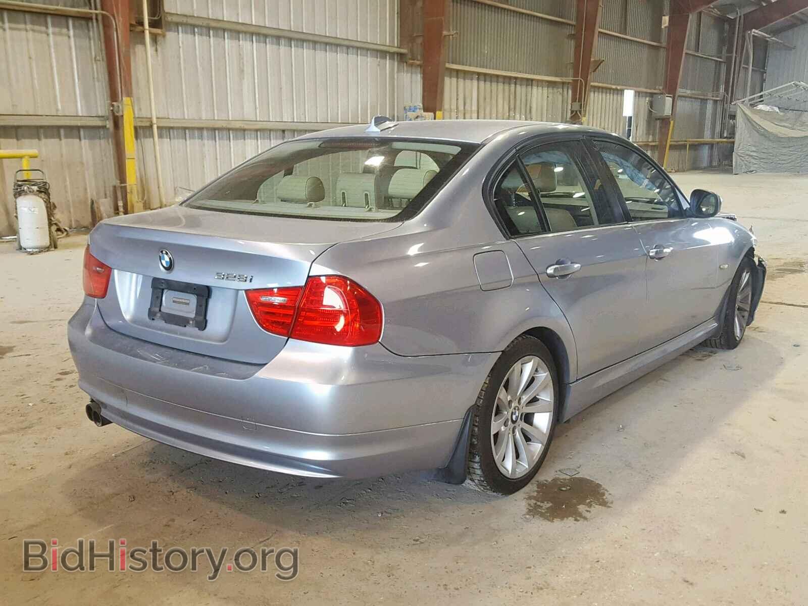 2011 BMW 328 I - VIN: WBAPH7C54BE675540 - Фото 4