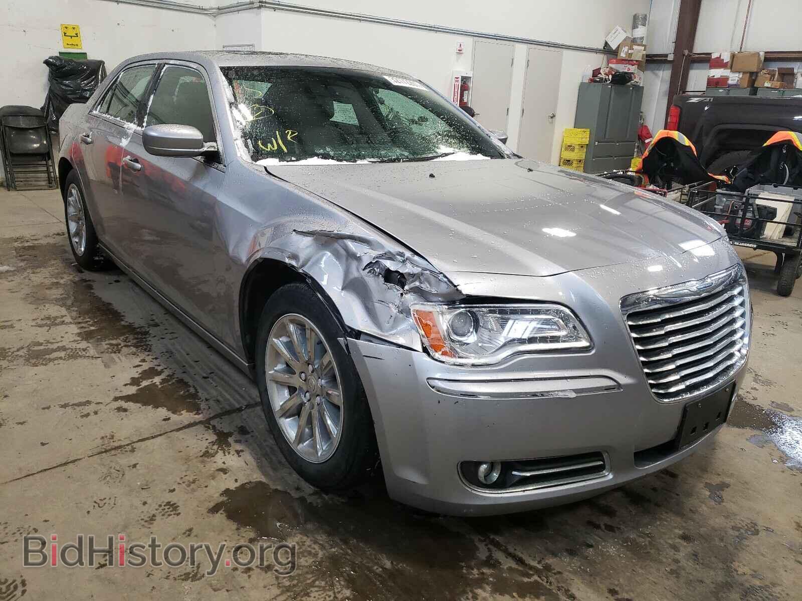 Фотография 2C3CCAAGXEH262928 - CHRYSLER 300 2014