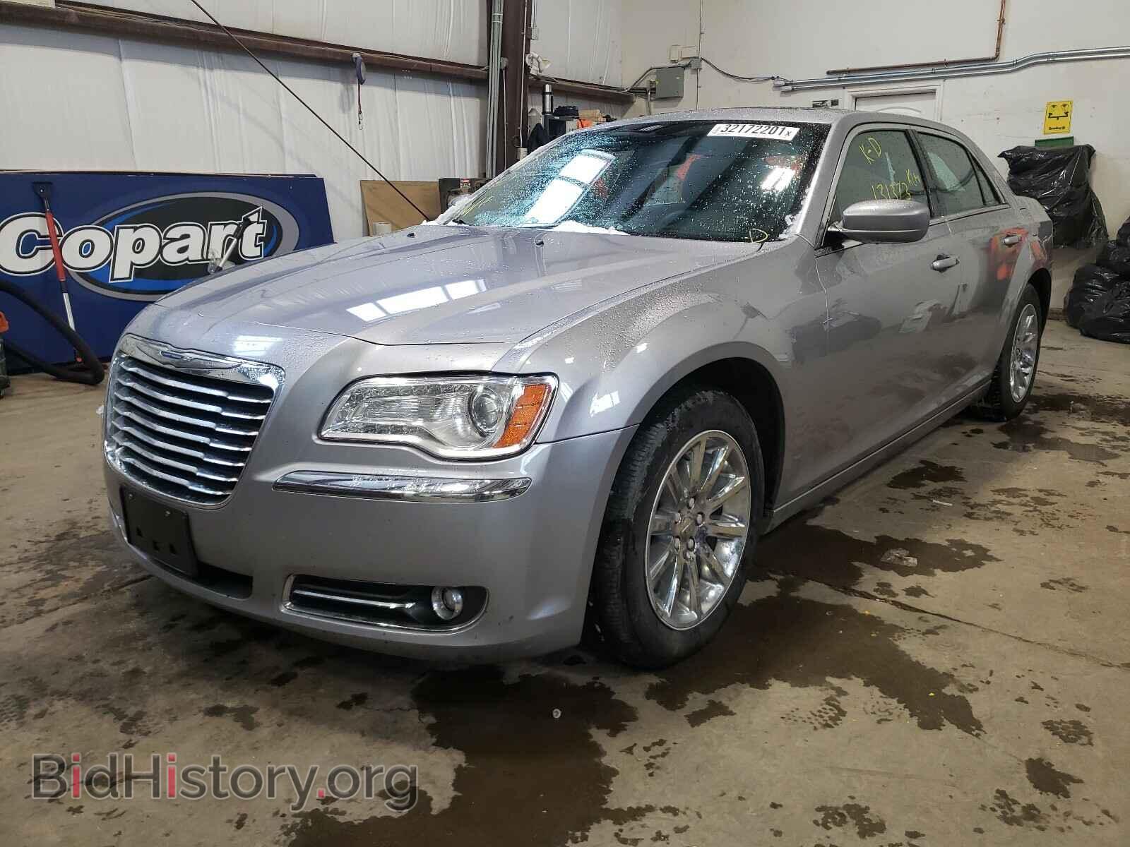 2014 CHRYSLER 300 - VIN: 2C3CCAAGXEH262928 - Фото 2