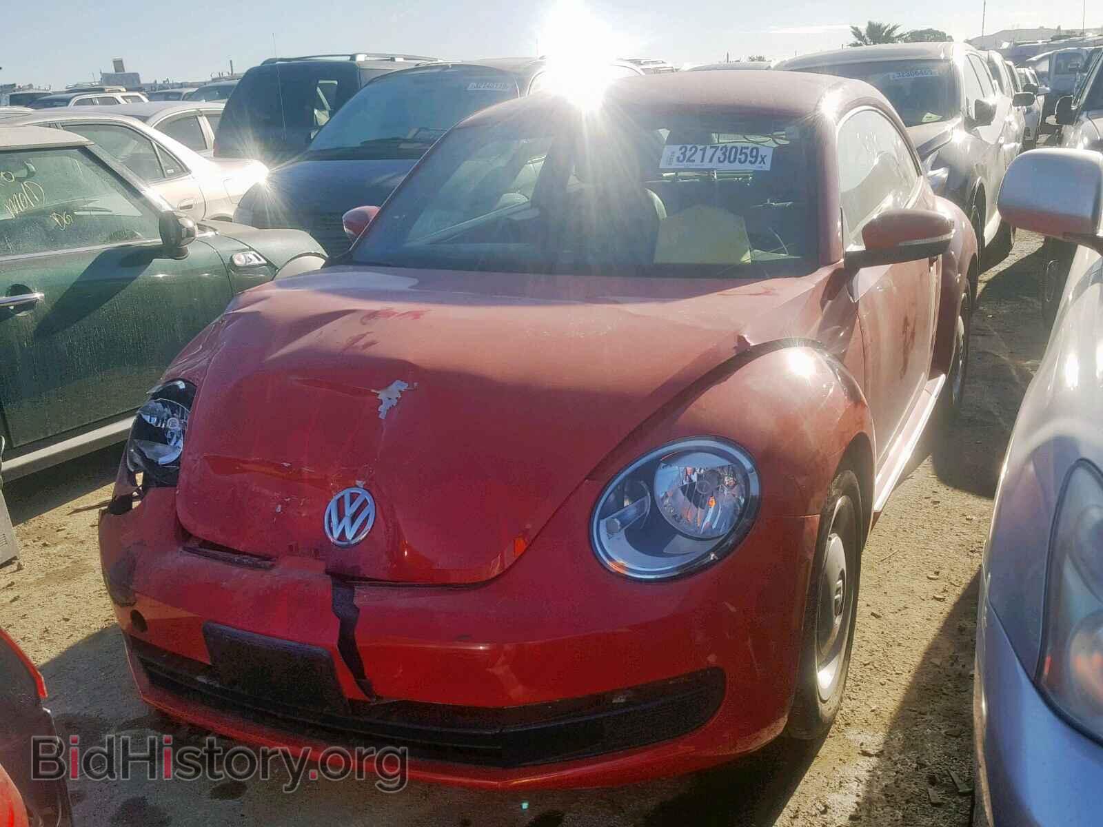 2012 VOLKSWAGEN BEETLE - VIN: 3VWJP7AT5CM617006 - Фото 2