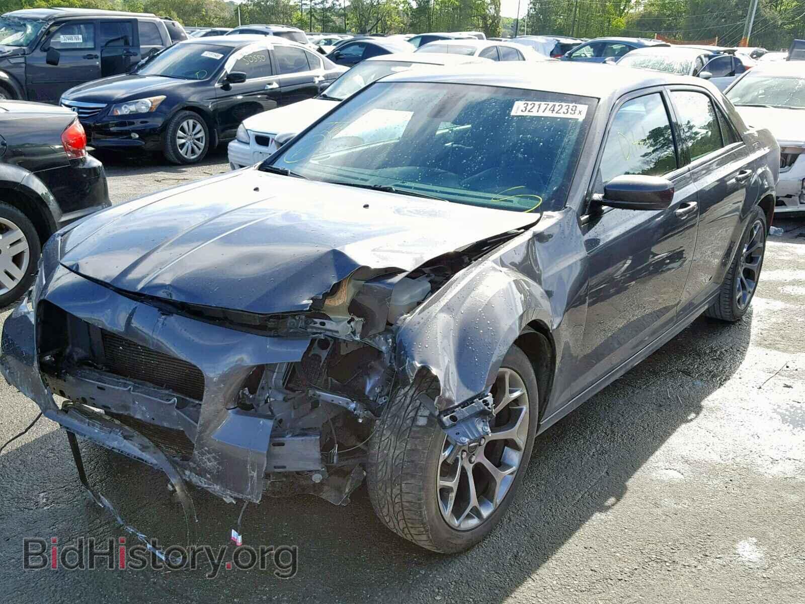 2018 CHRYSLER 300 - VIN: 2C3CCABG1JH283613 - Фото 2