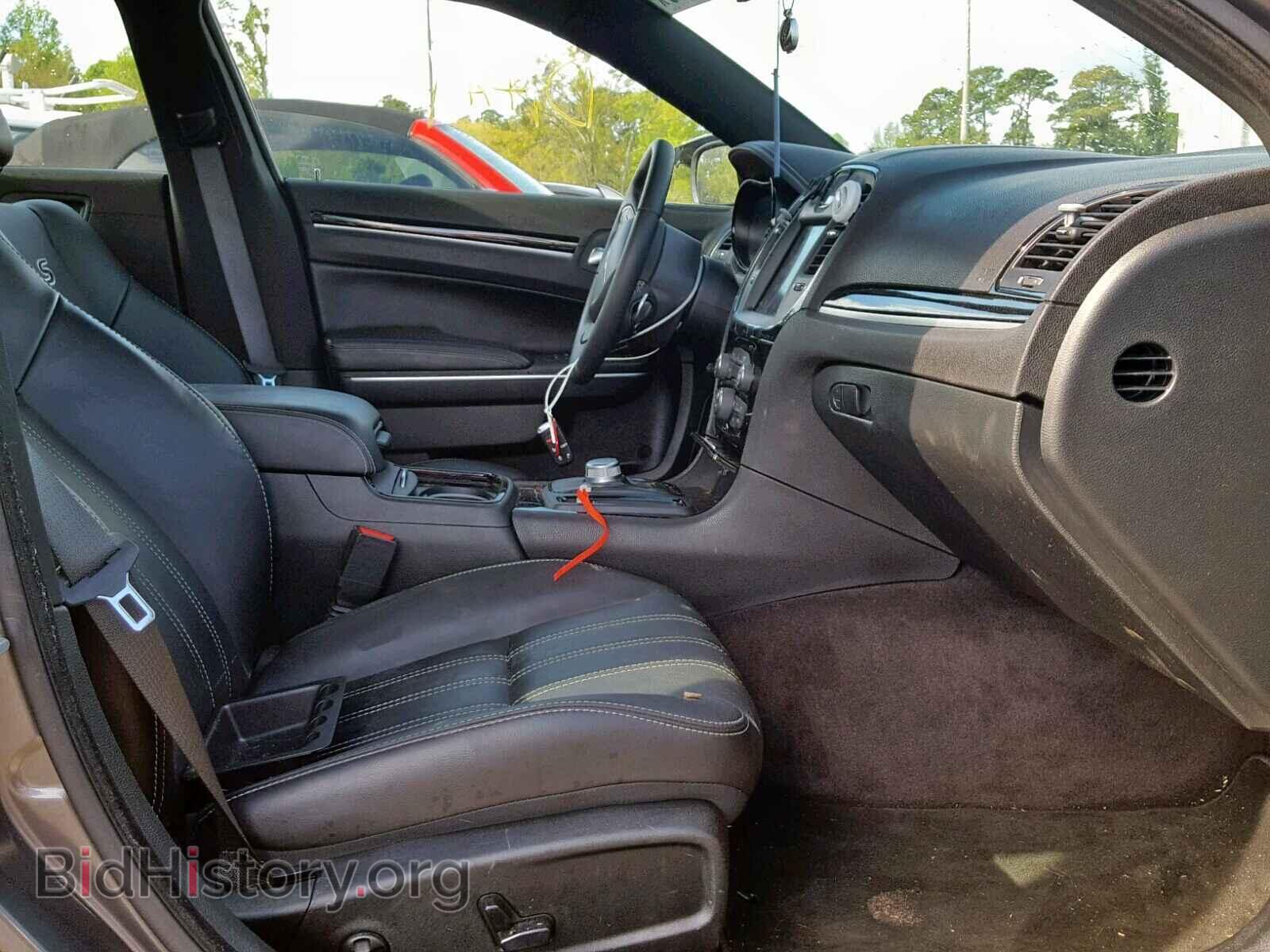 2018 CHRYSLER 300 - VIN: 2C3CCABG1JH283613 - Фото 5