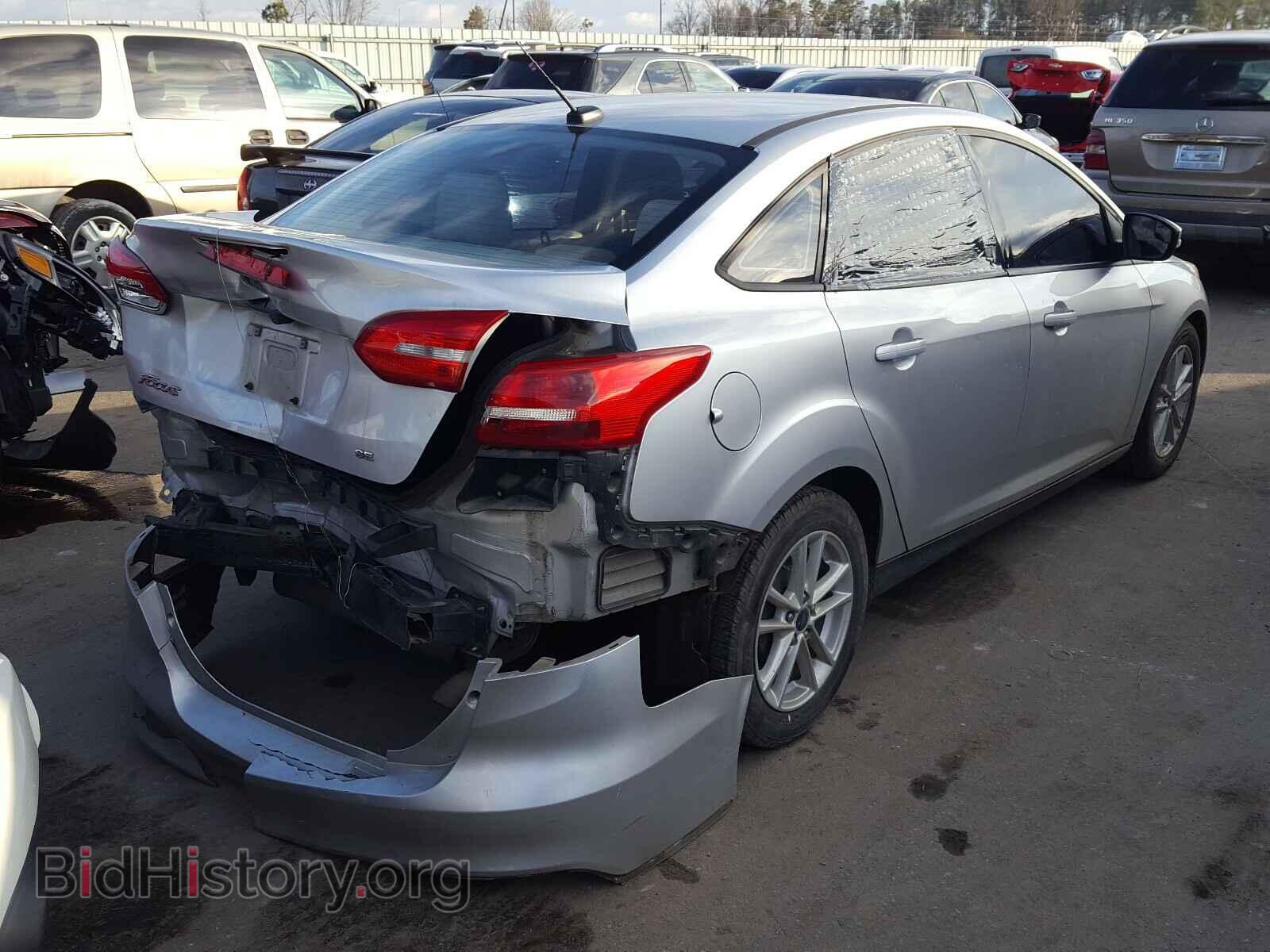 2017 FORD FOCUS - VIN: 1FADP3F22HL241436 - Photo 4