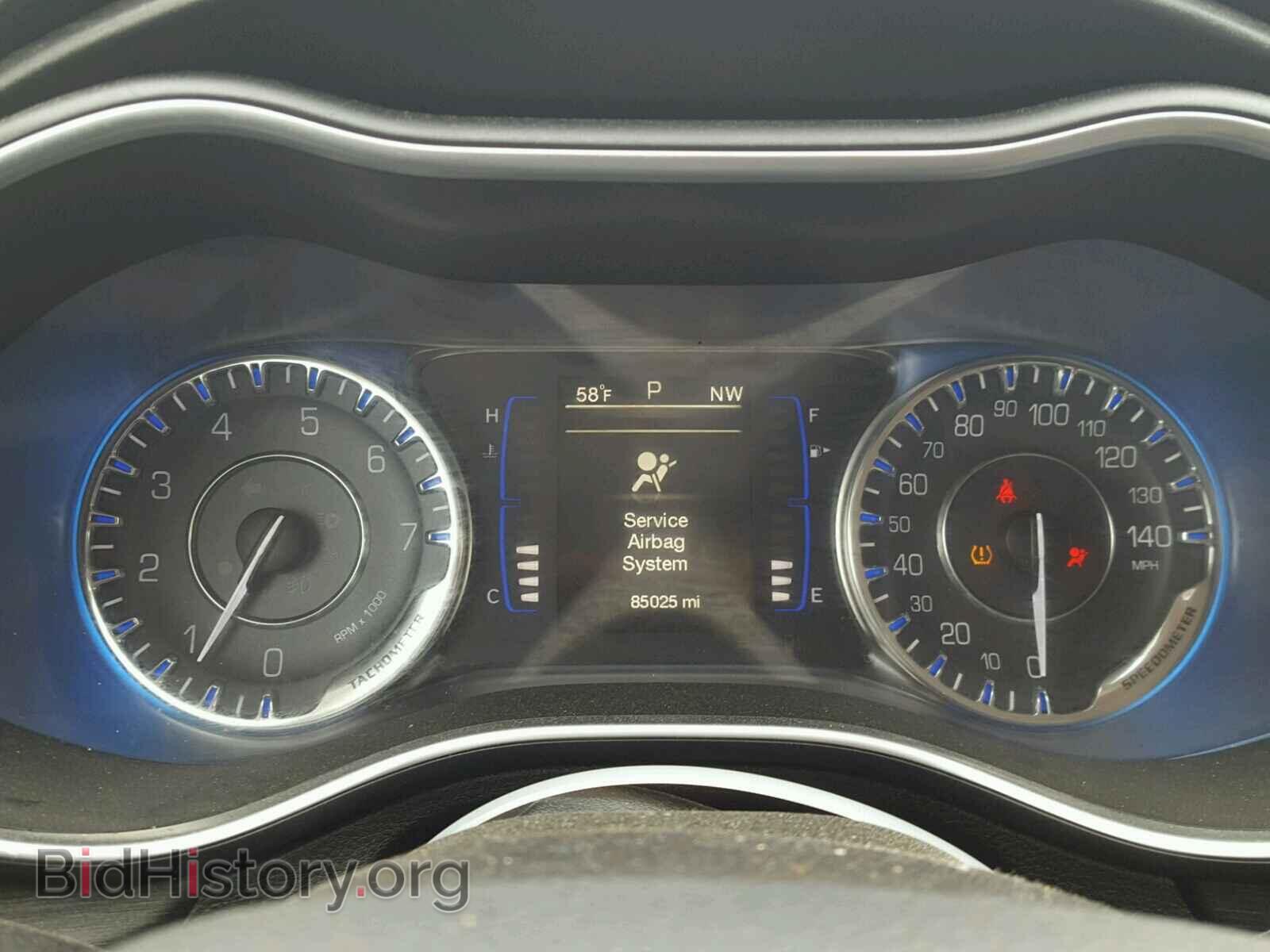 2015 CHRYSLER 200 - VIN: 1C3CCCAB7FN687886 - Фото 8